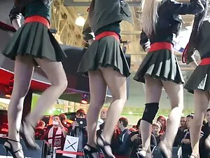 رجل سحبت الديك طويلة ...