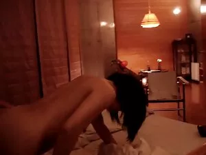 كيرا هو عاهرة مقاطع  ...