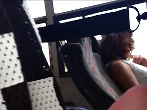 الساحرة شقراء لا يمك ...