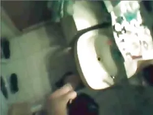 أحمر عاهرة يستحق الل ...